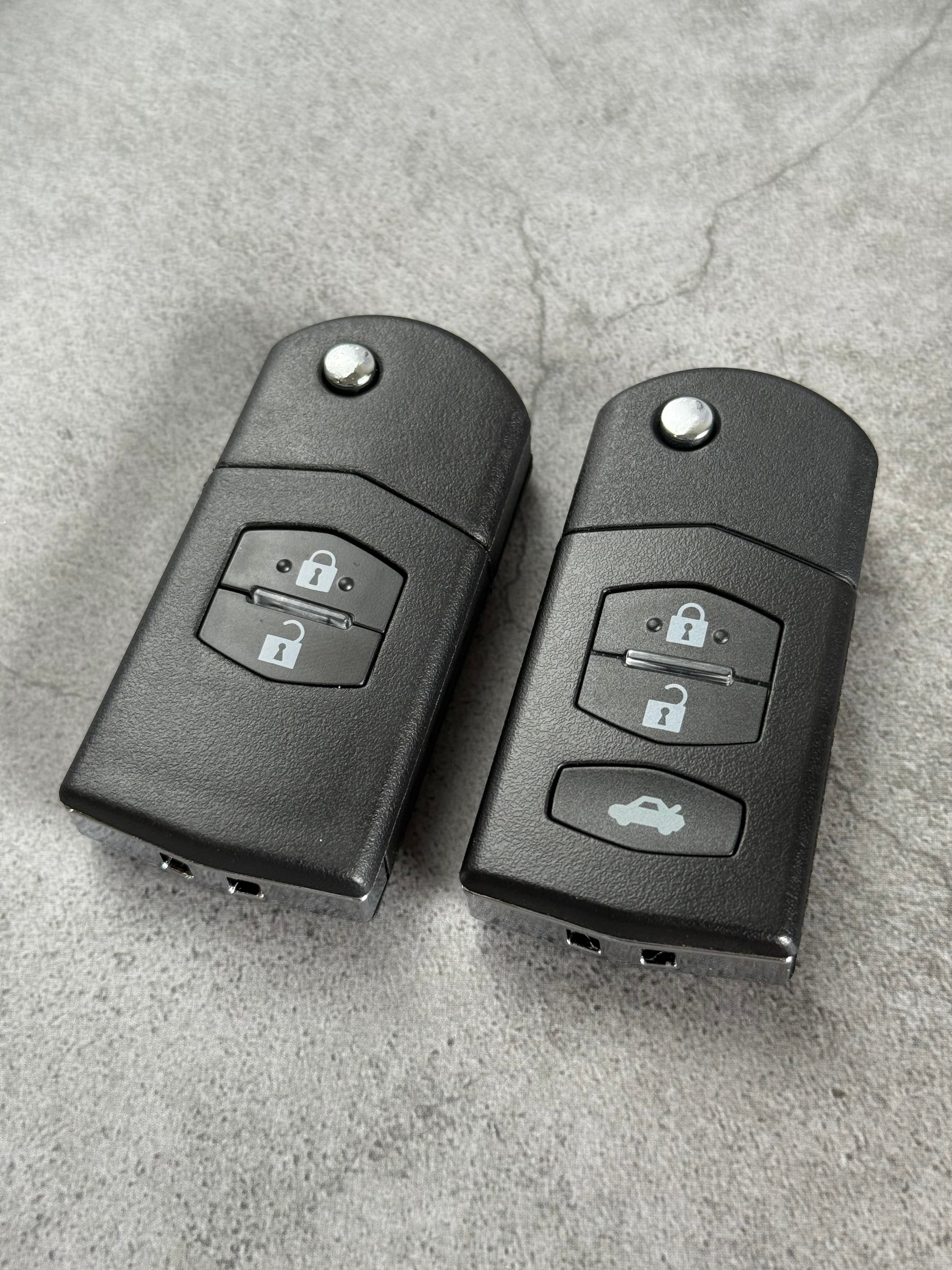 Mazda Carcasa de Llave Original - Repuesto de Llave tipo Flip para Mazda